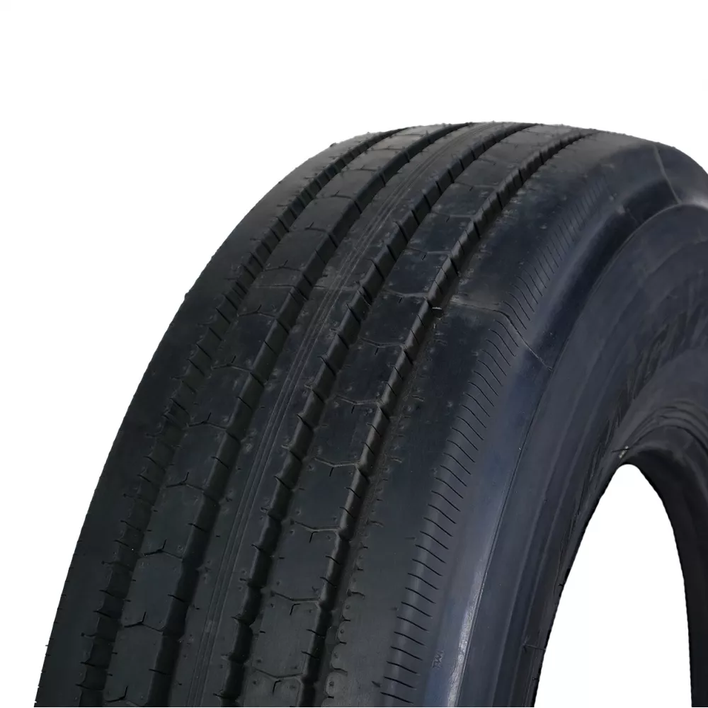 Грузовая шина 295/80 R22,5 Long March LM-216 18PR в Рефтинске