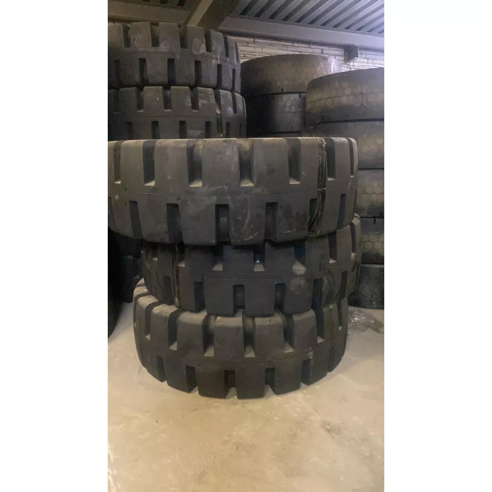 Спецшина 23,5 R25 Steel L5S 28PR в Рефтинске