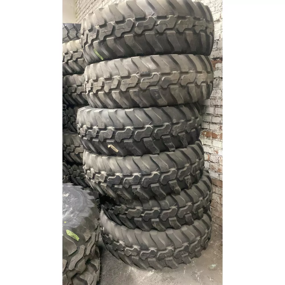 Спецшина 405/70/24 Dunlop sp t9  в Рефтинске